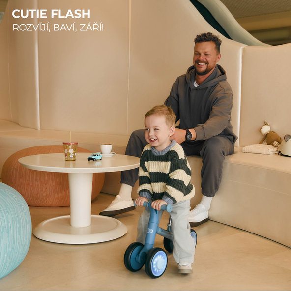 KINDERKRAFT Odrážadlo Cutie Flash Blue