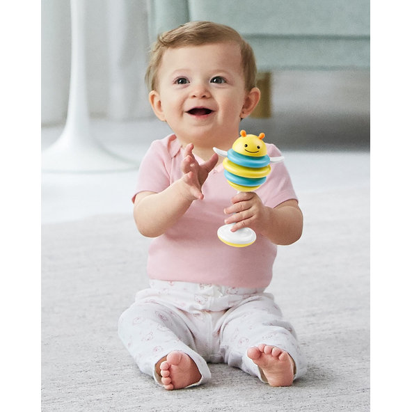SKIP HOP Hračka Explore & More Clacker Včielka 3m+
