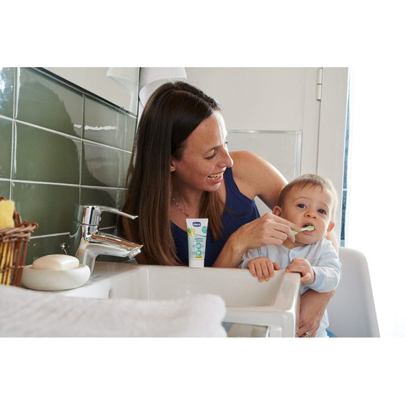 CHICCO Pasta zubná Jablko-banán bez fluóru 50ml,  6m+