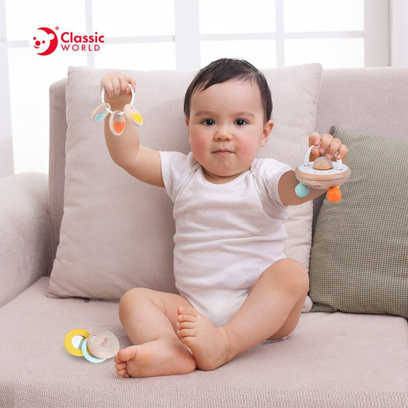 TEDDIES Hrkálka makrónky drevo / plast 6m +