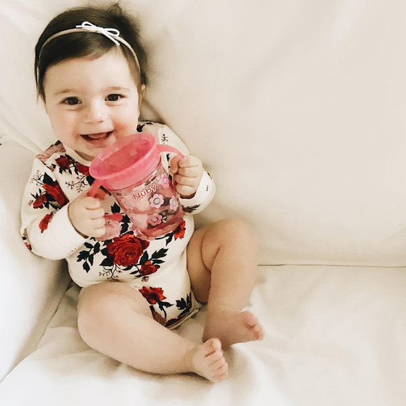 NUBY Hrnček Tritan netečúci s uškami 360°, 6 m+ ružový