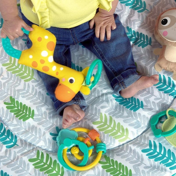 BRIGHT STARTS Deka na hranie Hug ‘n Cuddle™ 0m+