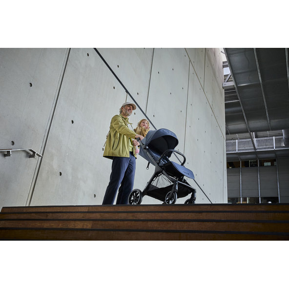 EASYWALKER Jackey NXT XL športový kočík Eclipse Black