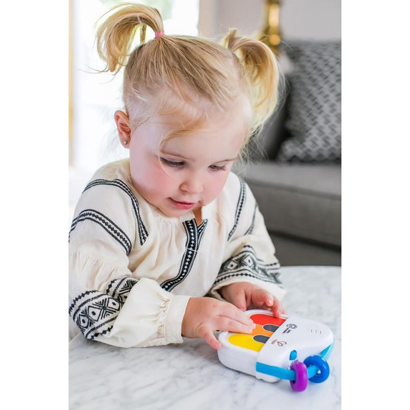 BABY EINSTEIN Hračka drevená hudobná mini klavír Magic Touch HAPE 3m+