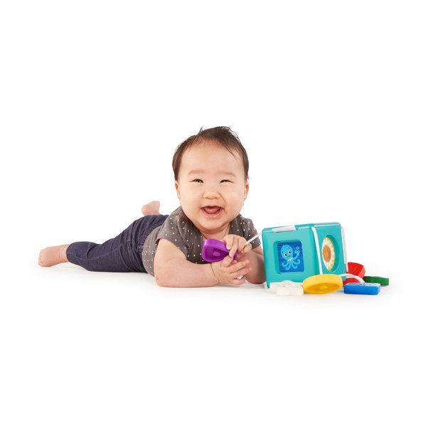 BABY EINSTEIN Hračka senzorická vkladacia Match & Grasp Block™ 6m+
