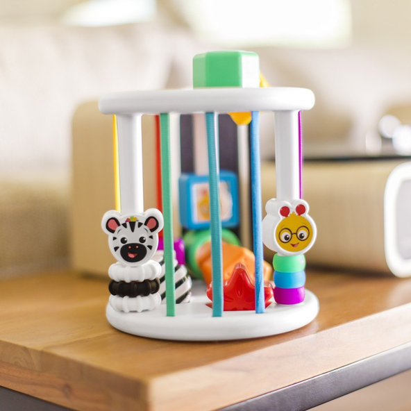 BABY EINSTEIN Hračka vkladačka multisenzorická Zen & Cal’s Playground™  6m+