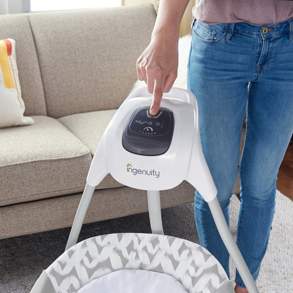 INGENUITY Hojdačka veľká s vibrujúcim húpatkom a melódiou USB 2v1 Raylan 0 m+, do 9 kg