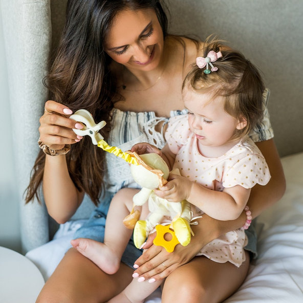 BABYONO Hračka závesná edukačná balerína Fanny, 0m+