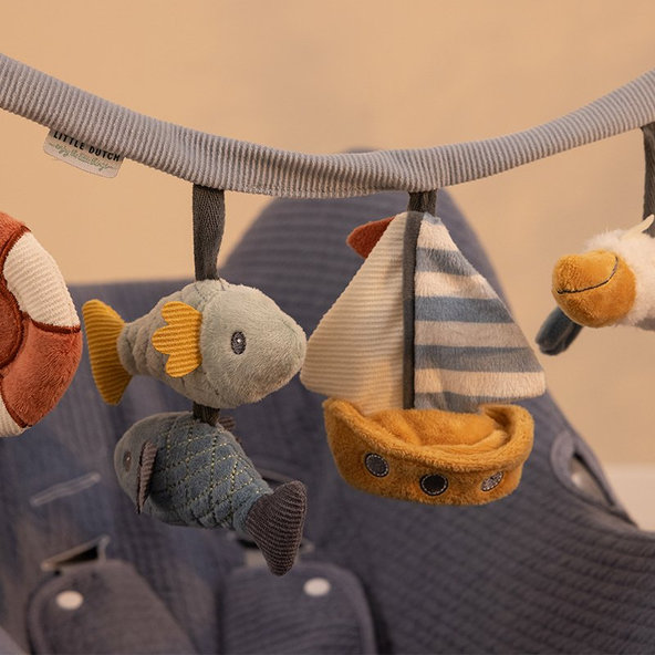 LITTLE DUTCH Reťaz na autosedačku Námornícky záliv