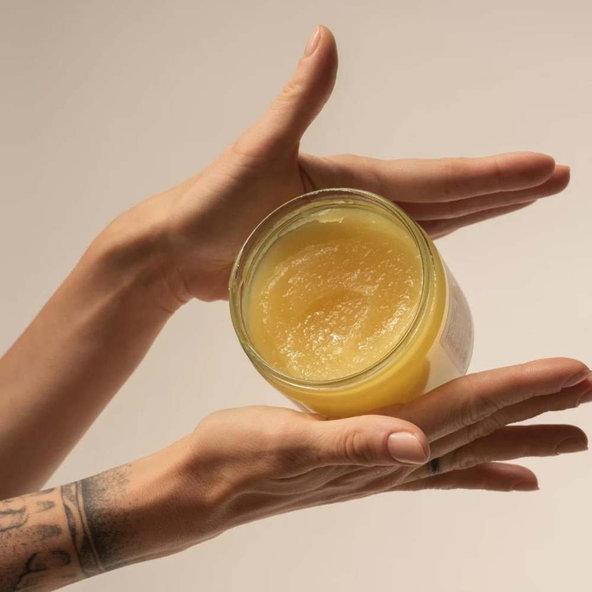 Regeneračný peeling na telo Feel the Peel Resibo 300 g