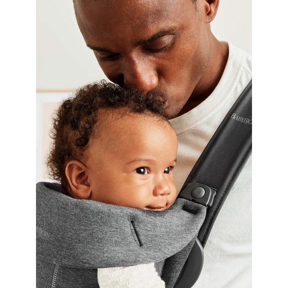 BABYBJÖRN Nosič Mini Dark Grey, 3D Jersey