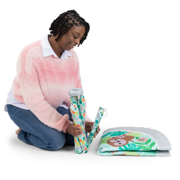 BRIGHT STARTS Hracia deka s aktivitami Wild Rainforest™ FoldAway™ 0m+