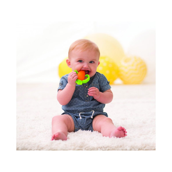 INFANTINO Hryzátko silikónové Mrkva