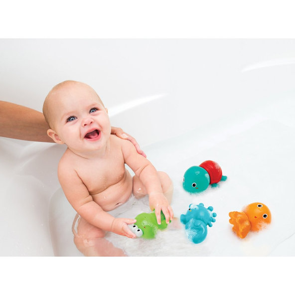 INFANTINO Zvieratká do kúpeľa skrutkovacie 4 ks
