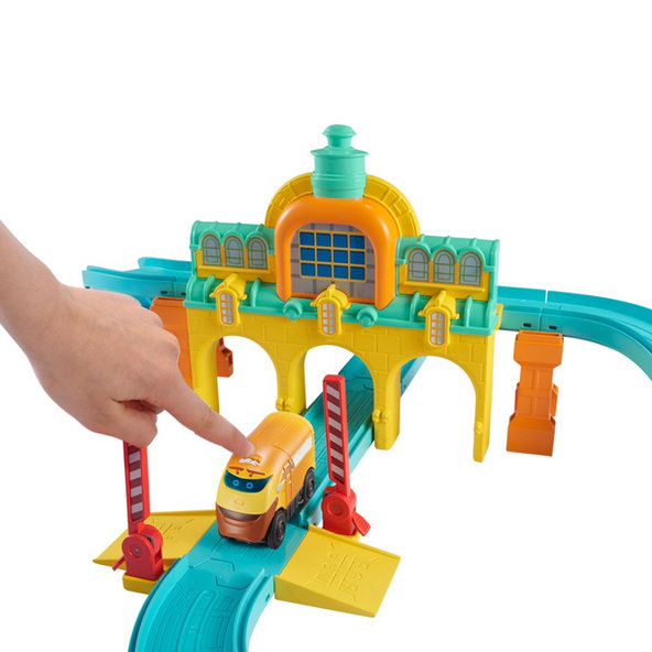 CHUGGINGTON Veselé vláčiky štartovná vláčkodráha Všetci na palubu