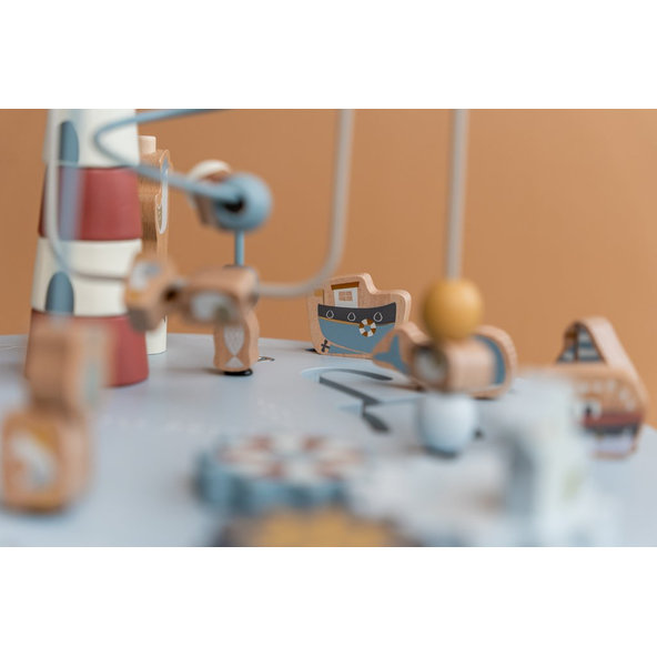 LITTLE DUTCH Stolík s aktivitami Námornícky záliv