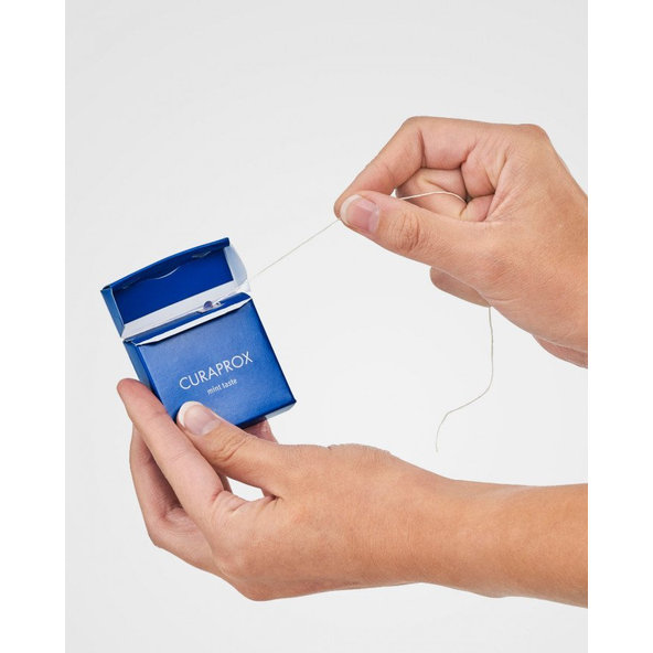 CURAPROX DF 850, denná zubná niť (50m)