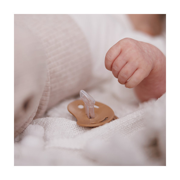 BABYONO Cumlíky silikónové anatomické 0-6m  2 ks