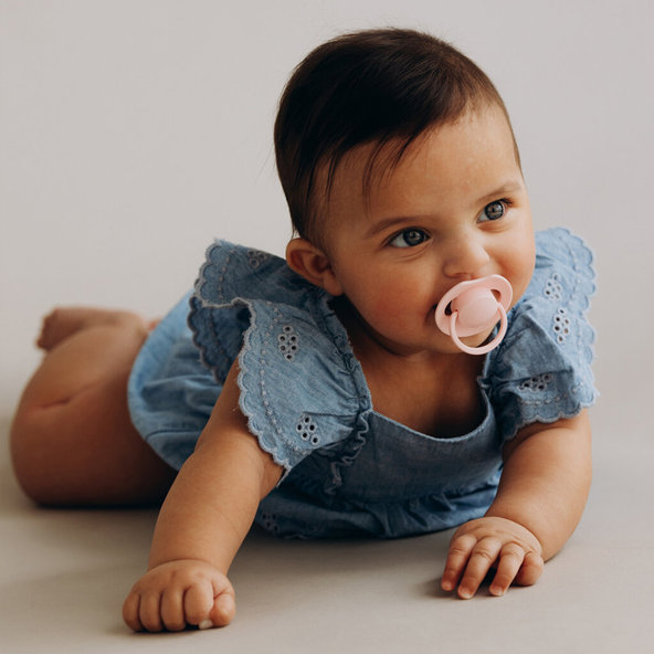 LOVI Cumlík silikónový dynamický Prime Rose 0-6 m 2 ks