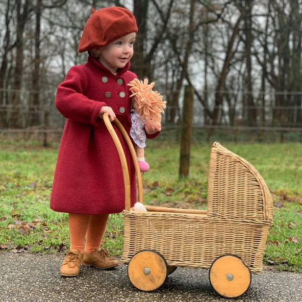 BIGJIGS TOYS Bábika látková Poppy 28 cm