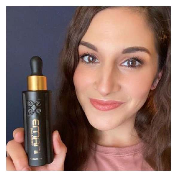 Regeneračné a upokojujúce nočné sérum Emani 35 ml