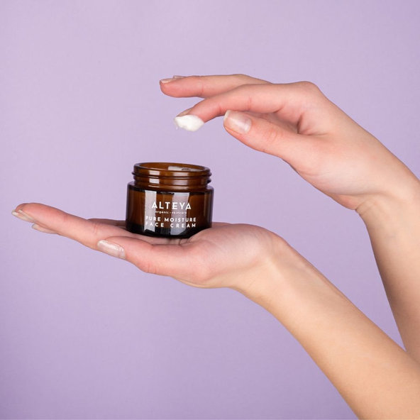 Zvlhčujúci krém na tvár Luminous Rose Alteya Organics 50ml