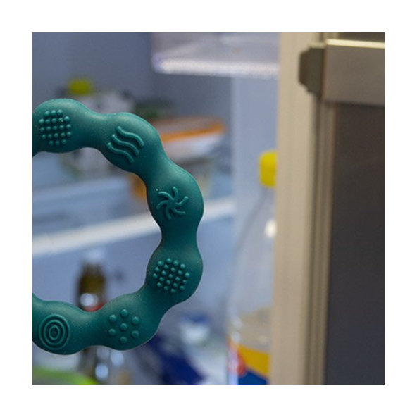 BABYONO Hryzačka silikónová Krúžok modrý