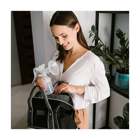 BABYONO Odsávačka manuálna Anatomy Med