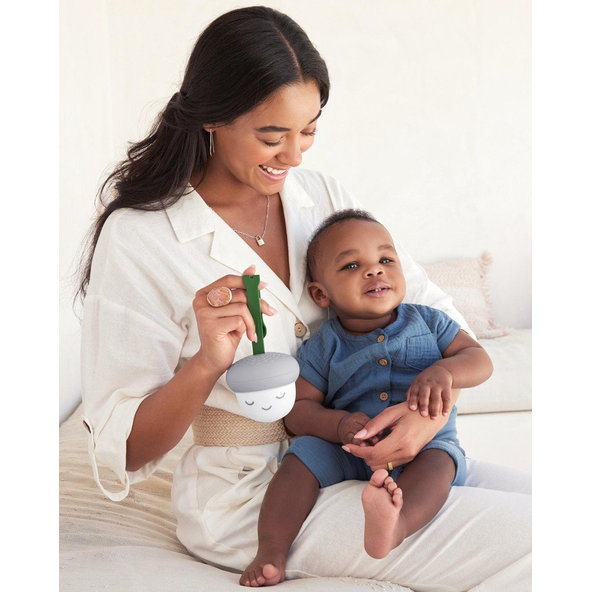 SKIP HOP Upokojujúce nočné svetielko s hudbou 2v1 0m+