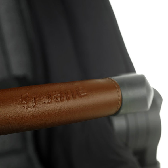 JANÉ Kočík kombinovaný Muum Pro 2 + korba Micro Pro 2 + autosedačka Koos i-size, Cold Black