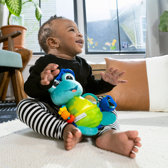 BABY EINSTEIN Hračka aktívna na C krúžku korytnačka Neptune’s Sensory Sidekick™ 0m+