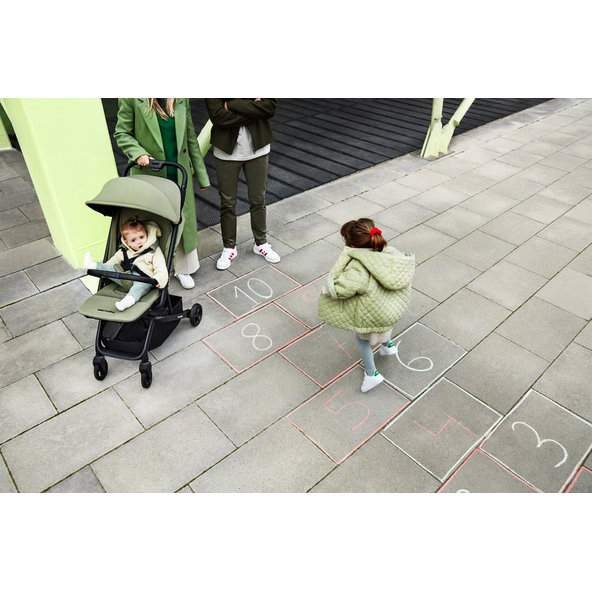 EASYWALKER Kočík športový Miley 2 Shadow Black