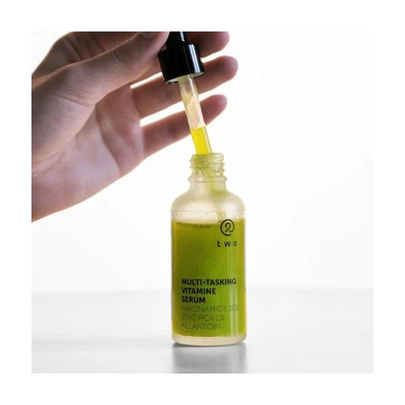 Two Cosmetics Vitamínové sérum Multi-tasking 50ml