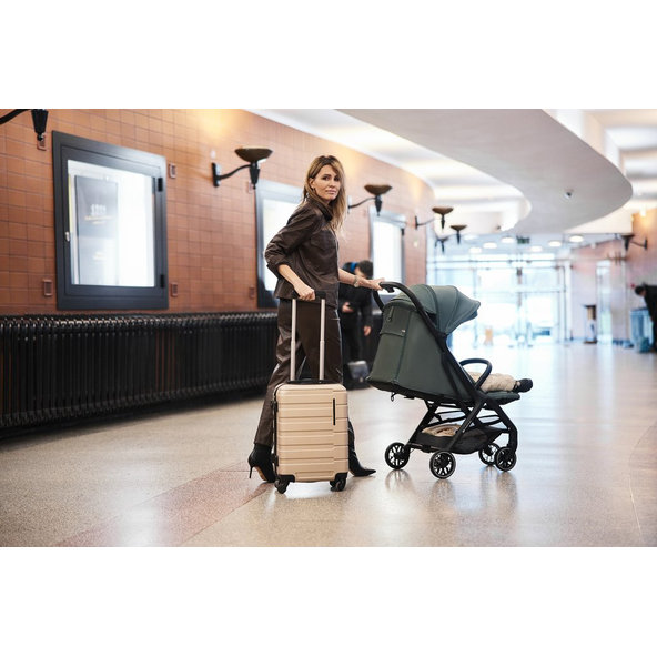 KINDERKRAFT SELECT Kočík športový Nubi 2 Mistic Green