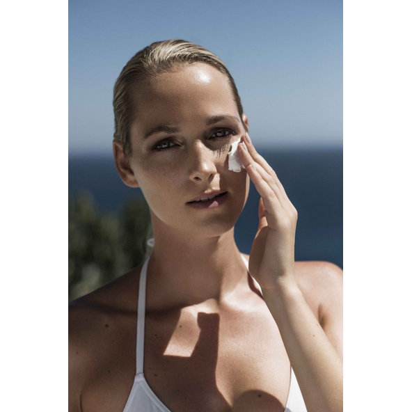 EVY Daily Defense Face Mousse SPF 50 celoročná ochrana pleti 75ml