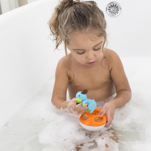 SKIP HOP Zoo hračka do vody Psík na vodnom skútri 12m+