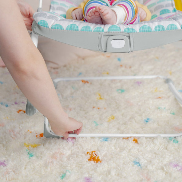 BRIGHT STARTS Húpatko vibrujúce Rosy Rainbow™ 0m+ do 18 kg