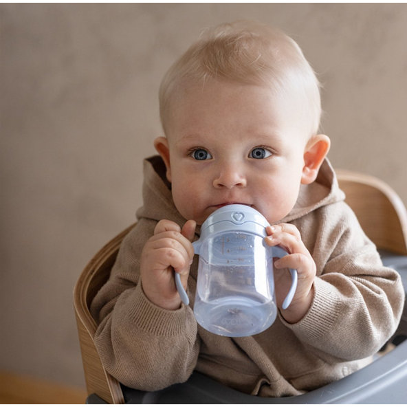 LOVI Hrnček prvý s náustkom 150 ml modrý