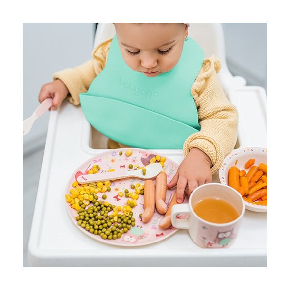 BABYONO Podbradník mäkký plastový s vreckom bez BPA mint 6m+