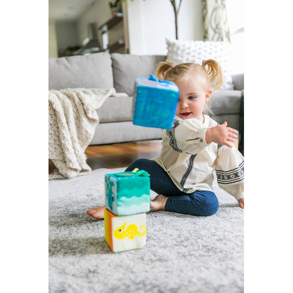 BABY EINSTEIN Kocky látkove set 4ks  Explore&Discover 3m+