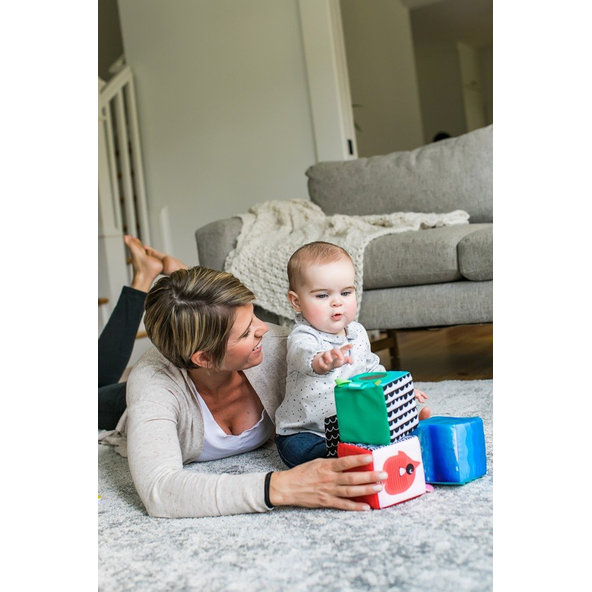 BABY EINSTEIN Kocky látkove set 4ks  Explore&Discover 3m+