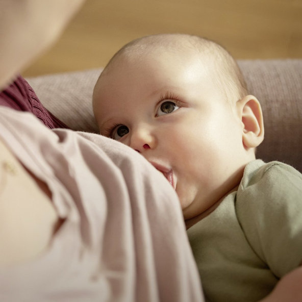 NUK Cumlík Mommy Feel v boxe, modrý 0-9m, 2ks