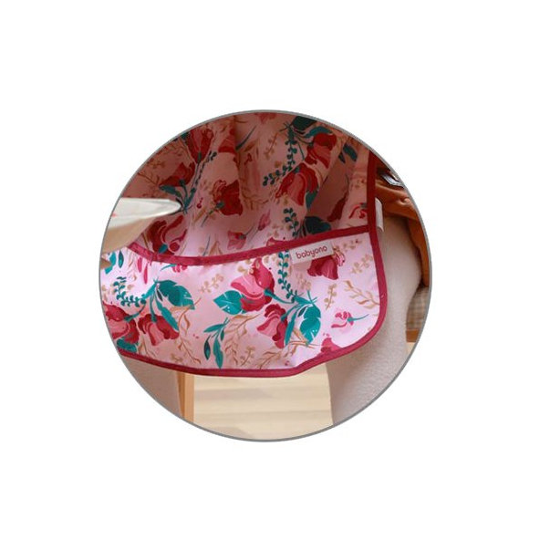 BABYONO Podbradník s dlhým rukávom Floral, 35 x 52cm, 6m+