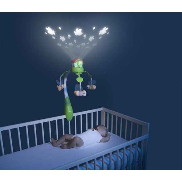 CHICCO Kolotoč nad postieľku s projektorom Bee Hive