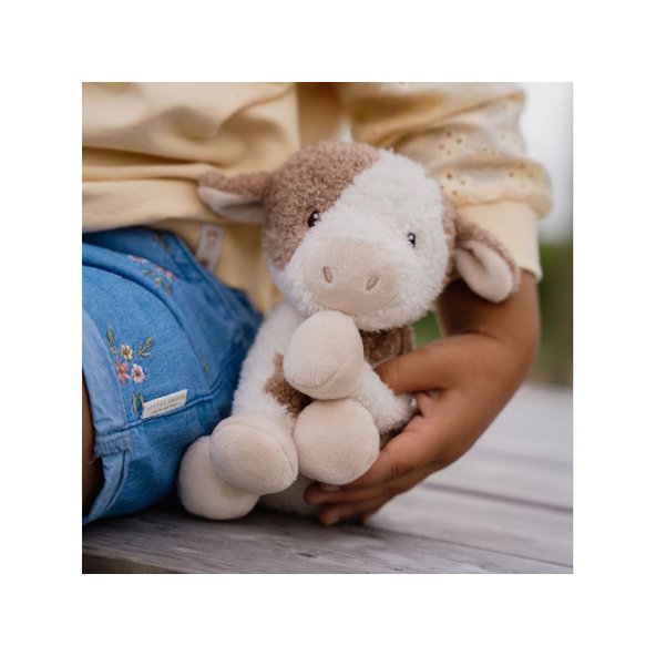 LITTLE DUTCH Kravička plyšová 17 cm Farma