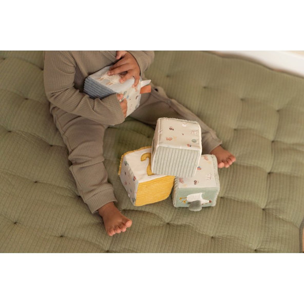 LITTLE DUTCH Sada plyšových kociek Farma