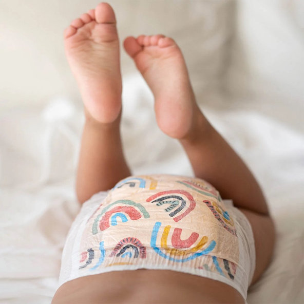 8x KOLORKY DAY Plienky jednorazové eko, dážď&dúhy L (8-13 kg) 19 ks