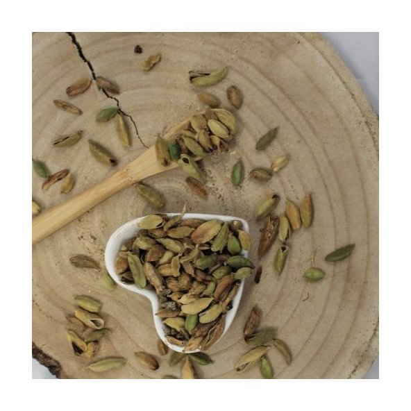 Kardamóm obyčajný - plod celý - Elettaria cardamomum - Fructus cardamomi