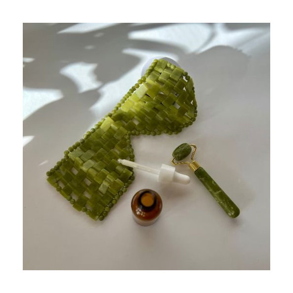 Jadeitová chladivá maska na oči Venoc