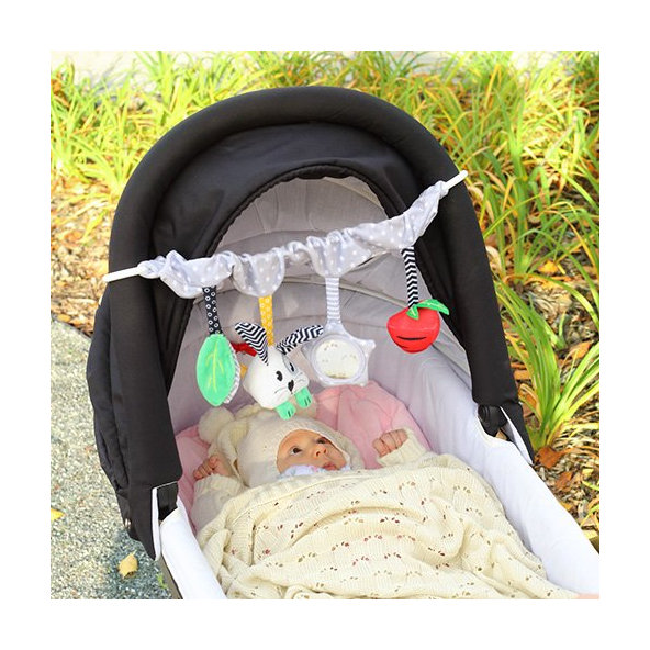 BABYONO Hračka závesná multifunkčná Carrot and Hop